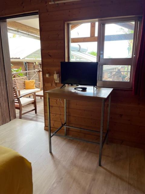 La Bananeraie Apt 35M2 Piscine Jardin Tropical Parking Prive Saint-Leu Extérieur photo